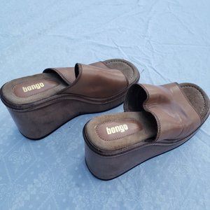 BONGO Brown Leather Platform Shoes - Size 11